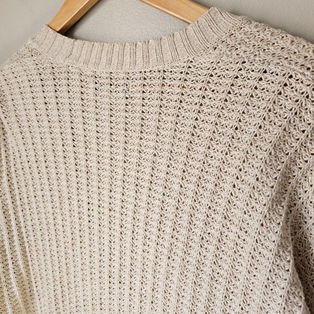 EUC AMERICAN EAGLE OUTFITTERS V NECK BUTTON DOWN CREAM CARDIGAN SIZE S - Picture 10 of 14